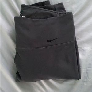 Nike leggings
